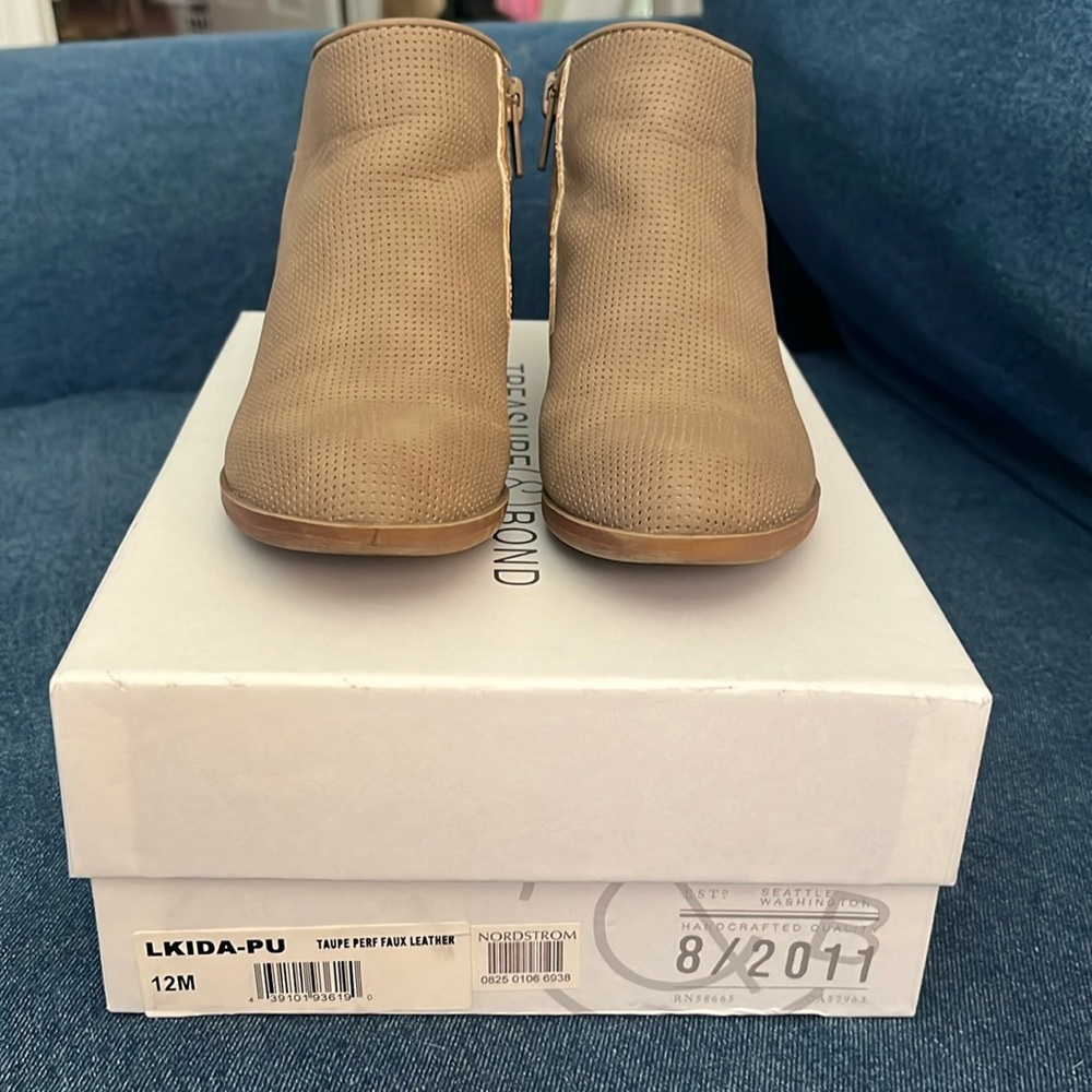 Toddler girl booties